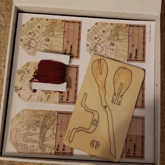 🎄 CHRISTMAS KIT🎄 Winter at Hogwarts Christmas kit - Picture 2 of 4